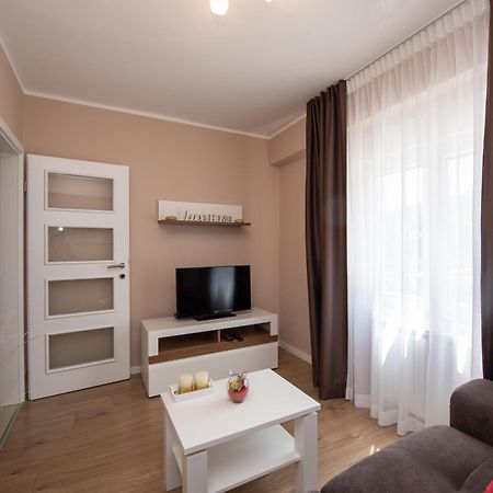 Apartman Sanja โอปาติยา ภายนอก รูปภาพ