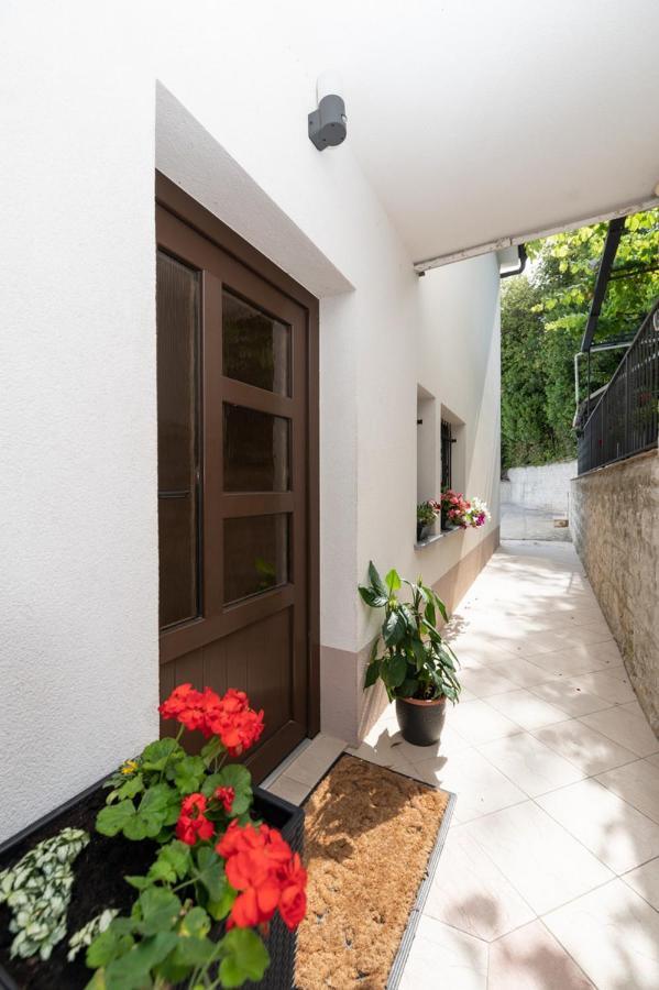 Apartman Sanja โอปาติยา ภายนอก รูปภาพ