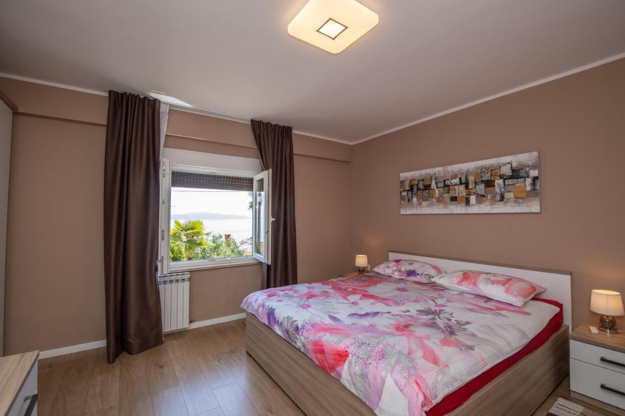 Apartman Sanja โอปาติยา ภายนอก รูปภาพ